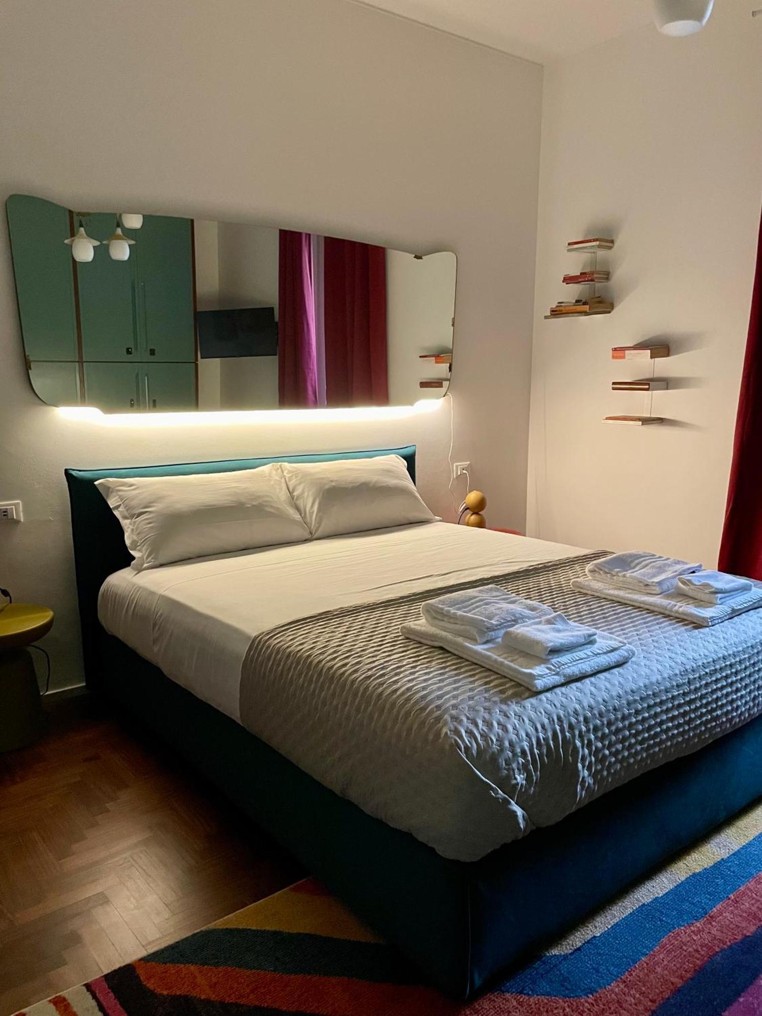 149 Borgo Ticino Suite Attico Di Lusso Con Terrazzo E Parking Privato Pavía Exterior foto
